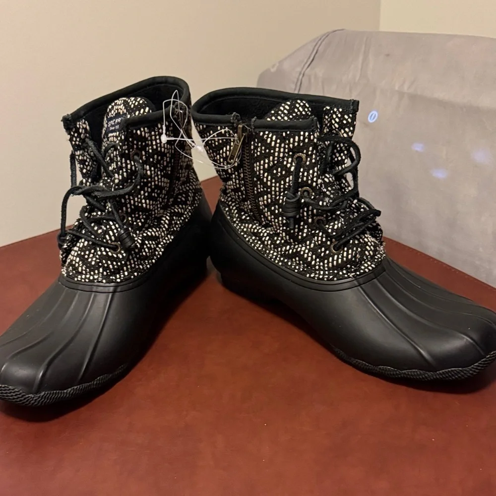 Sperry Black and White Patterned Winter Boots